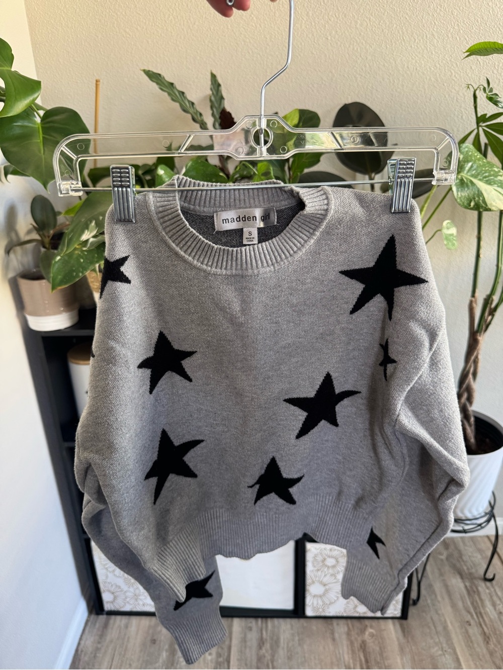 Madden Girl Gray Crewneck Sweater with Black Star Pattern